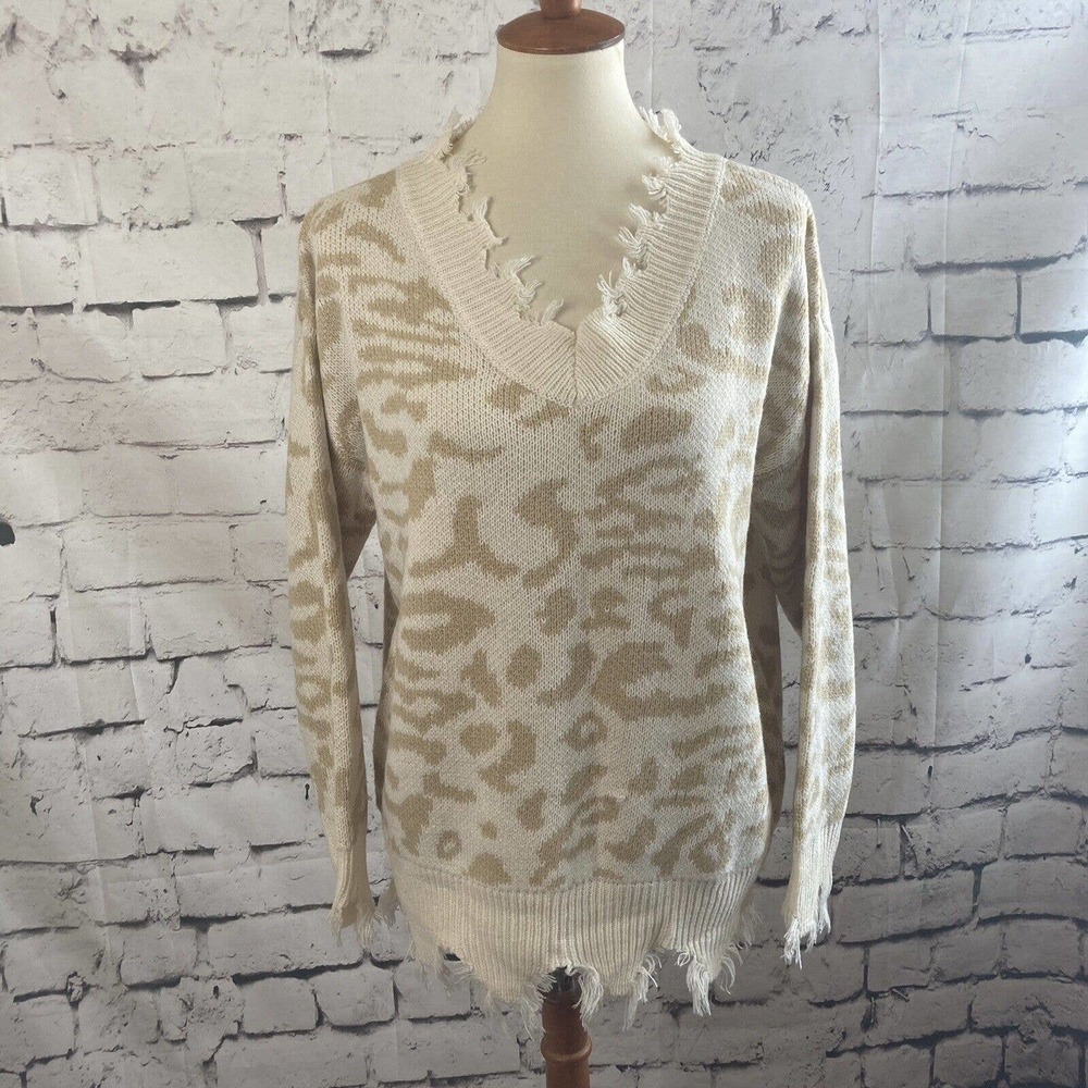 Leani Loose Knit Leopard‎ Print Sweater Beige tan Size Small New